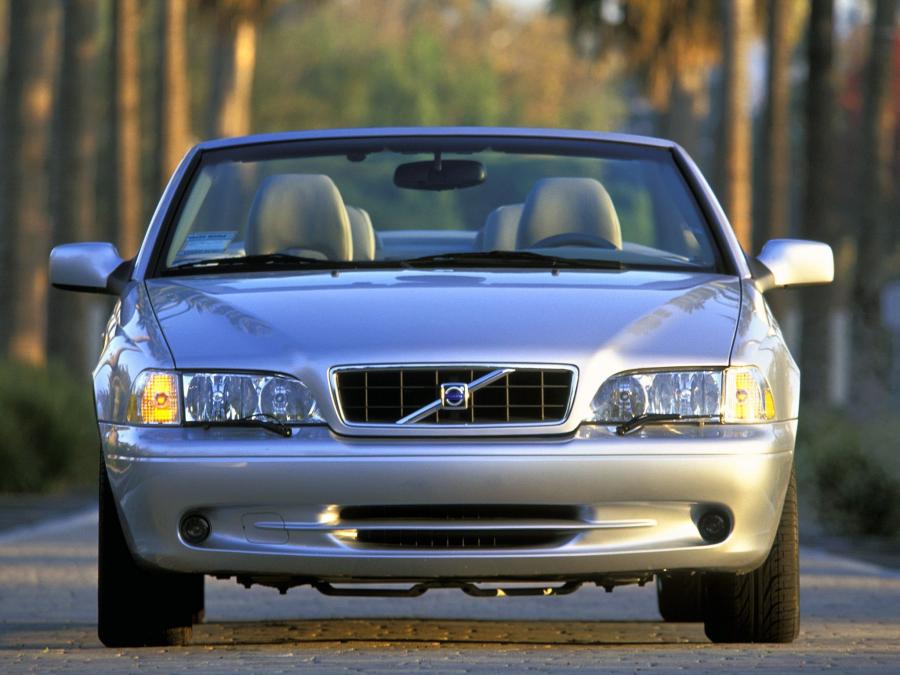  Volvo C70 Convertible 1998 года  (фото 16 из 33)